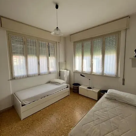 Sunny 2-bedrooms *